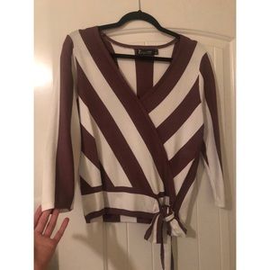 New York & Company Brown/white Sweater